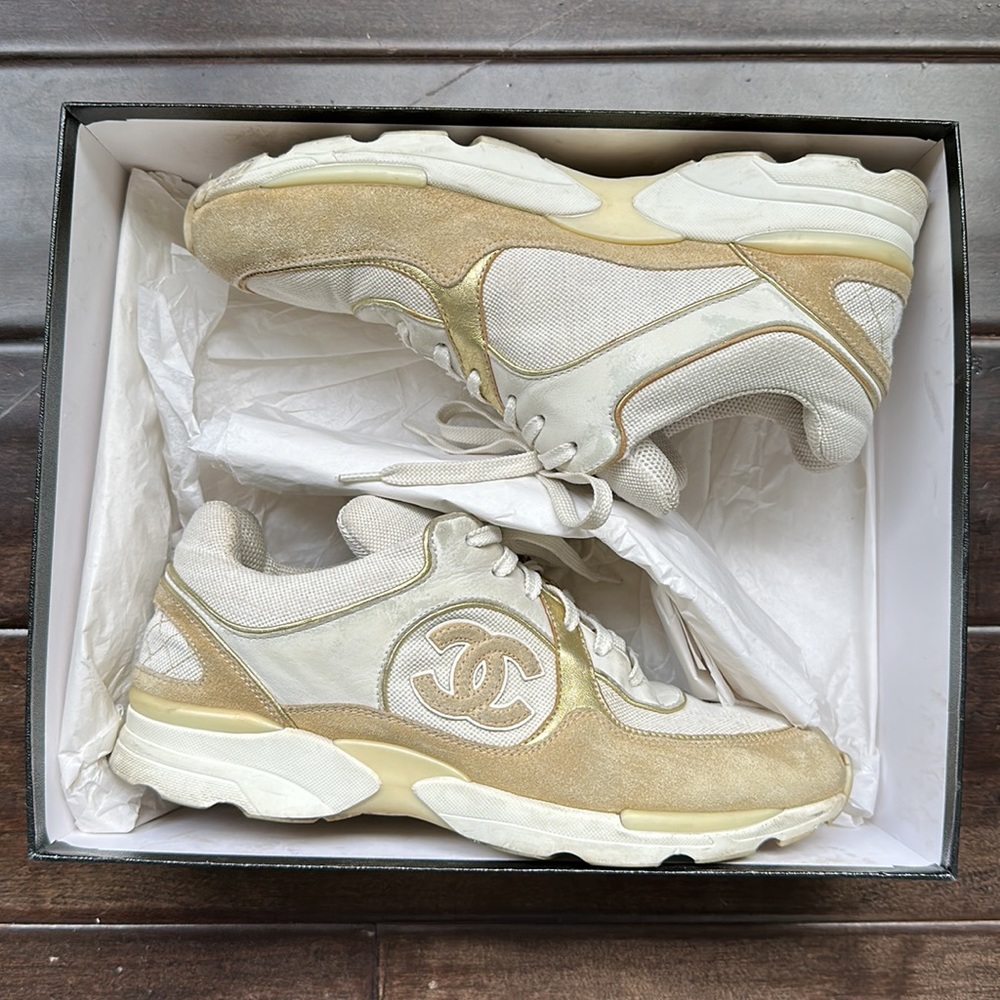 Chanel Suede Leather White Sneakers Sz 39.5 (9) with Box - Picture 9 of 9